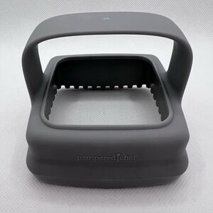 Pampered Chef Cut-N-Seal Sandwich Crust Cutter 3.5" Square Tool #100130